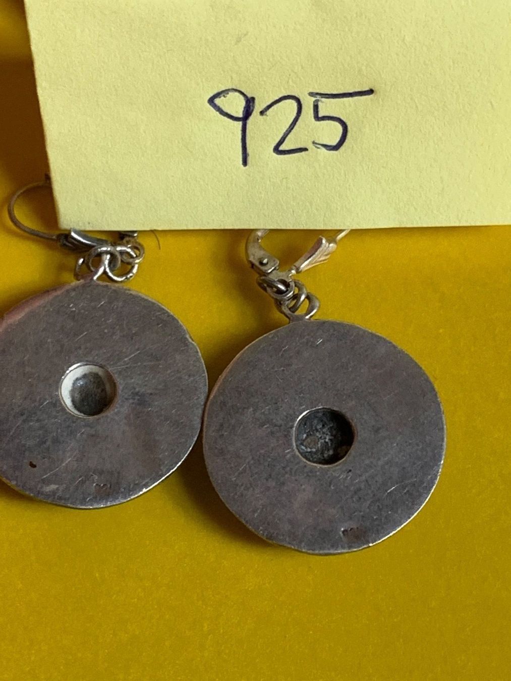 Ohrringe & -stecker: Ohrenringe rund silber/blau/rot/perlmut – Gebraucht aus Dittingen von Bellevista 5