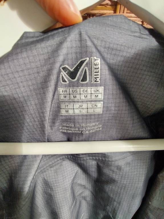 Giacche: Veste Goretex Millet – Usato da Lausanne venduto da Ephyra 3