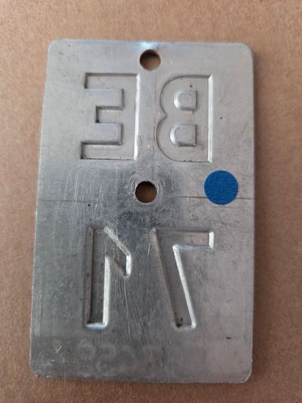 Sachs Insegne: Velonummer BE 71 plaque Velo – Usato da Schenkon venduto da Uhu007 1
