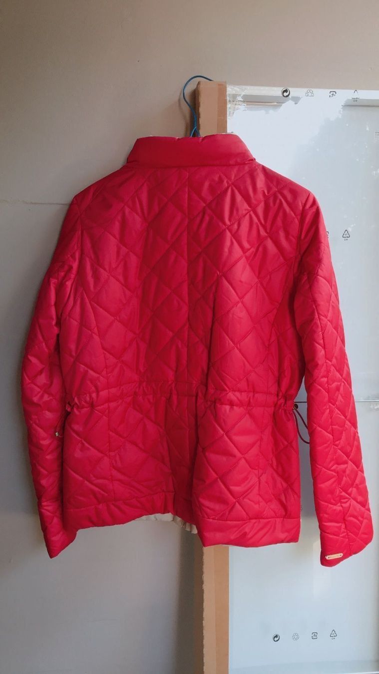Massimo Dutti Giacche: Massimo Dutti Jacket Red - 2 sides puffer jacket 175 – Nuovo (secondo la descrizione) da Basel venduto da Harper.G 5