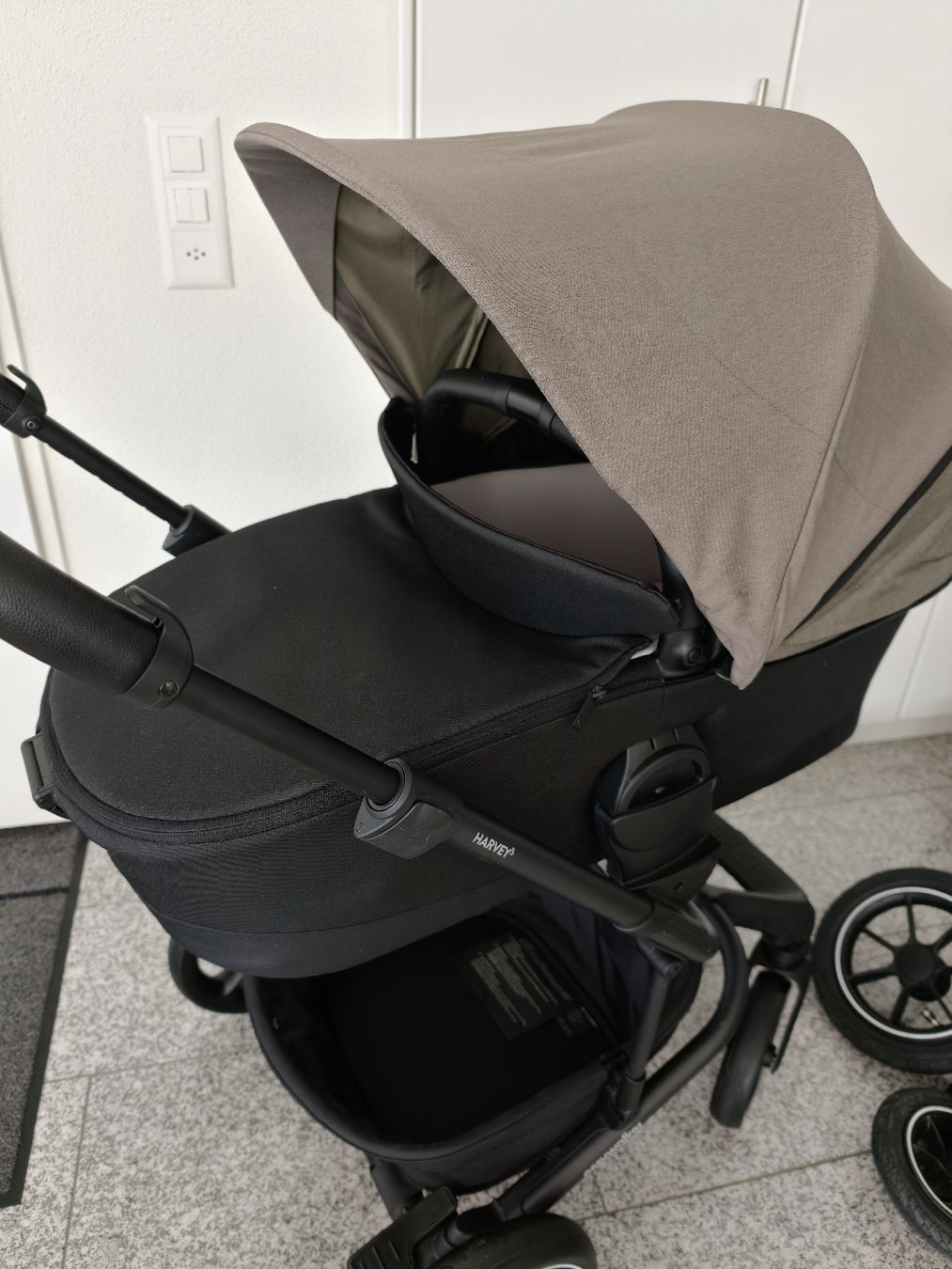 Easywalker Kinderwagen: EasyWalker Kinderwagen Harvey5 - Schnäppchen! – Gebraucht aus Schindellegi von A.M.E. 1
