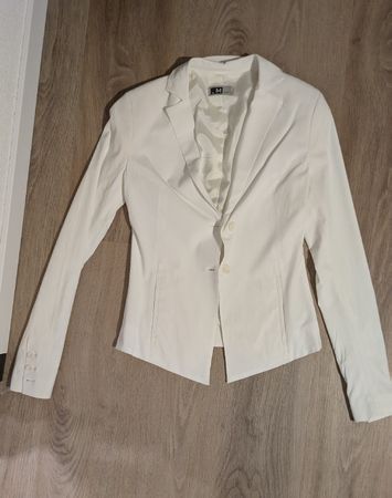 Veste blanche d'été, taille M - parfait pour la saison!
