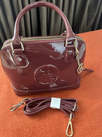Guess Tasche Neu!