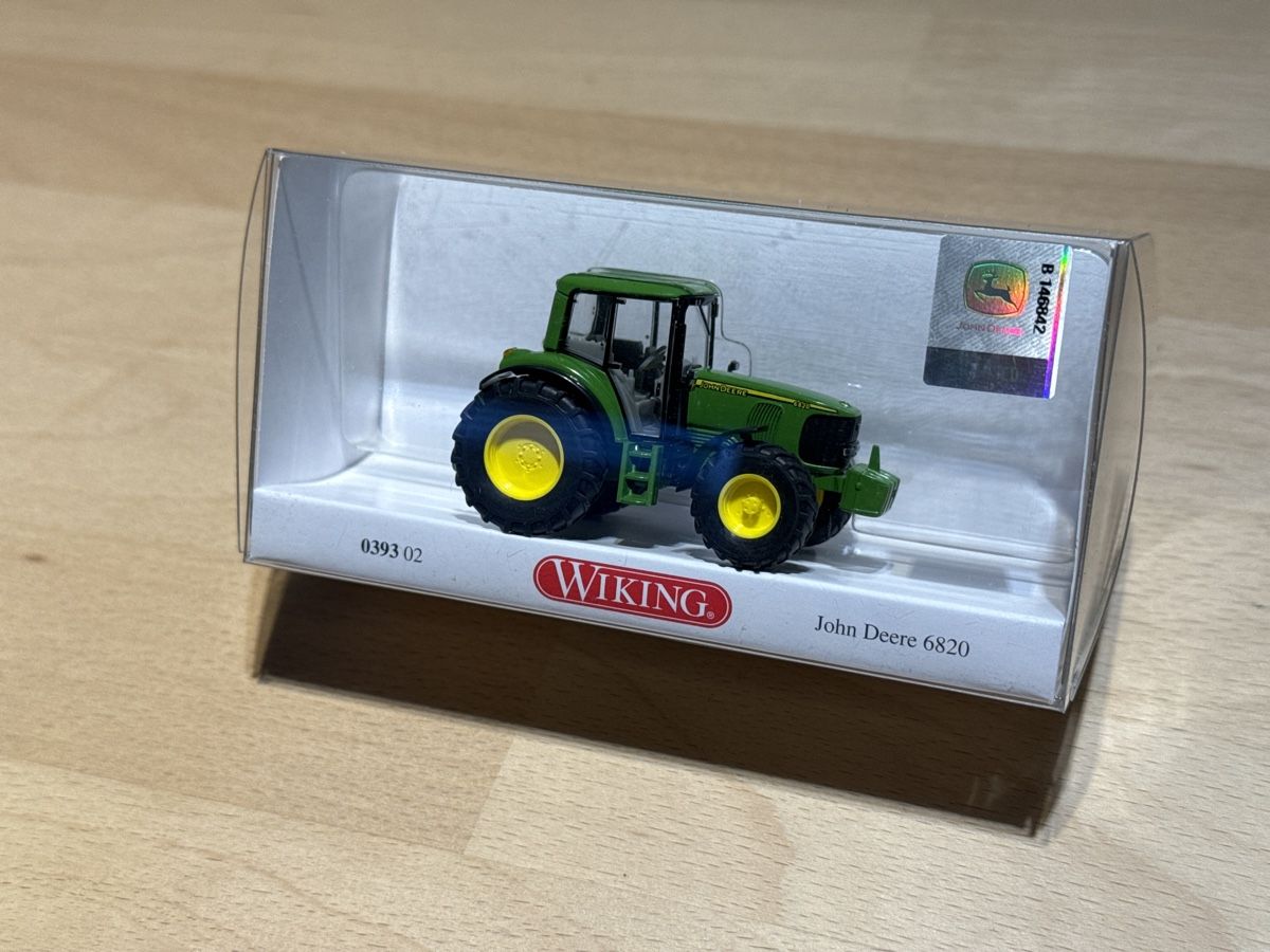 John Deere Modellautos: John Deere 6820 (WIKING) – Neu und originalverpackt aus Stüsslingen von leo_nzh6 1