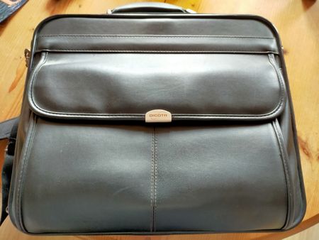 DICOTA Computer Tasche Leder