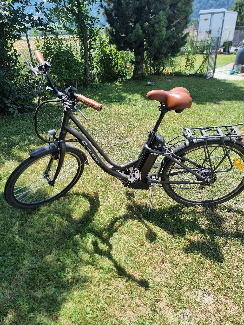 Velos: E-Bike City Bike E-dison  – Defekt aus Maienfeld von Hejworth 3