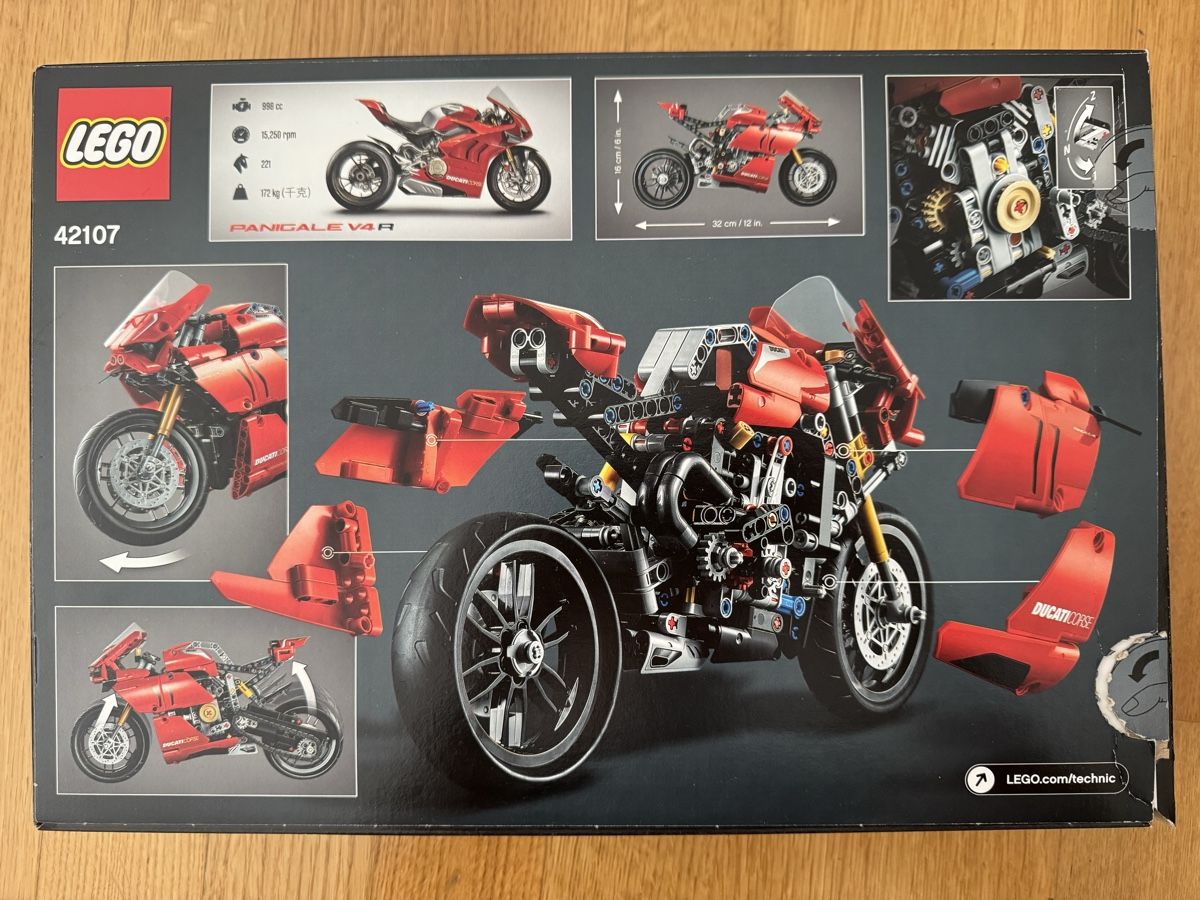 Lego Kit di costruzioni: LEGO Ducati Panigals V4 R 42107 – Usato da Adliswil venduto da vio123 5