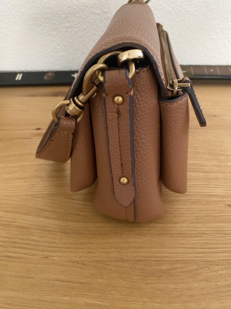 Guess Borse da donna: Umhängen Guess, braun, neuwertig  – Nuovo (secondo la descrizione) da Obernau venduto da Oxana5 1