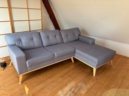 Grosses Sofa