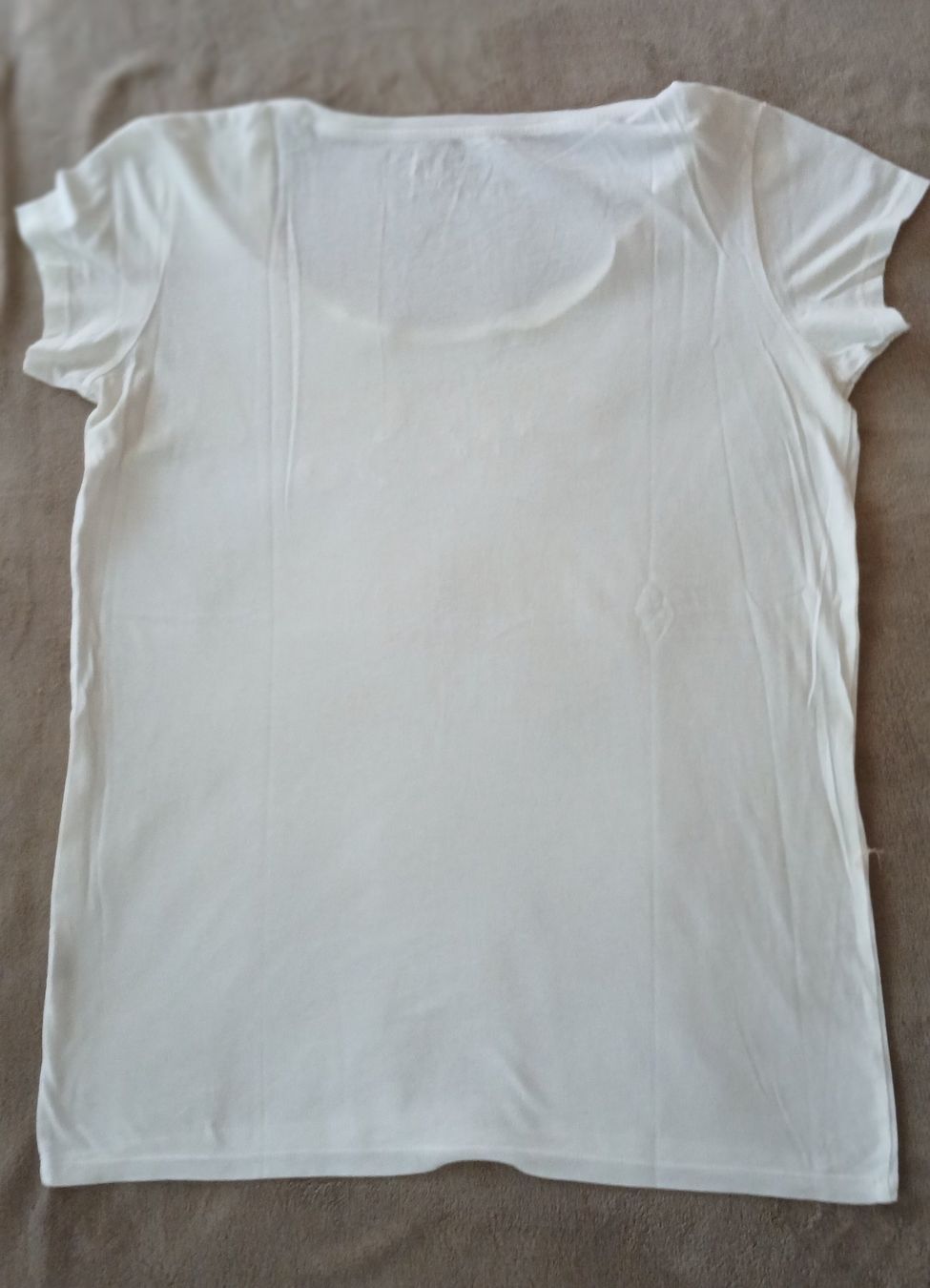Guess T-shirt: GUESS DAMEN SHIRT GRÖSSE M – Usato da Villa Luganese venduto da luxlady 5