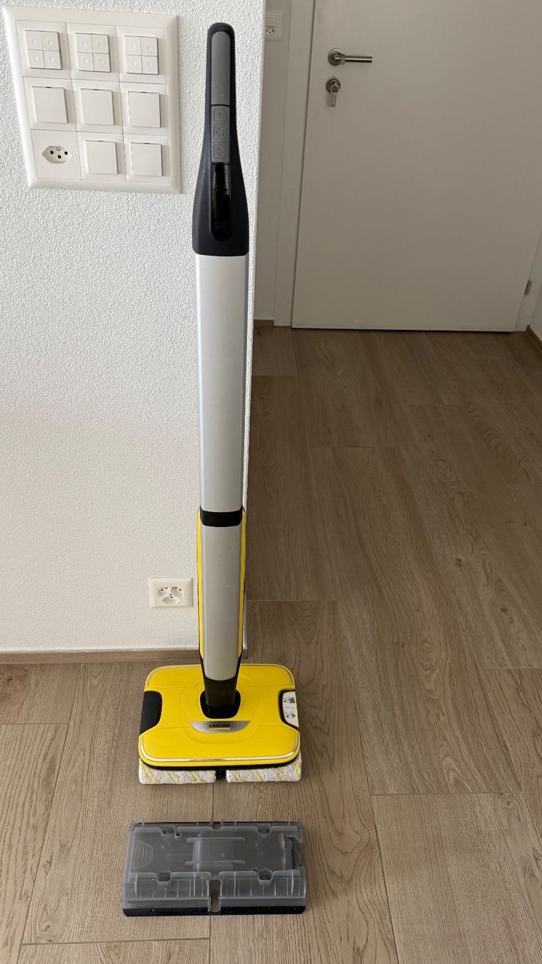 Alle Maschinen: Putzmaschine – Gebraucht aus Kloten von kotobaruh
