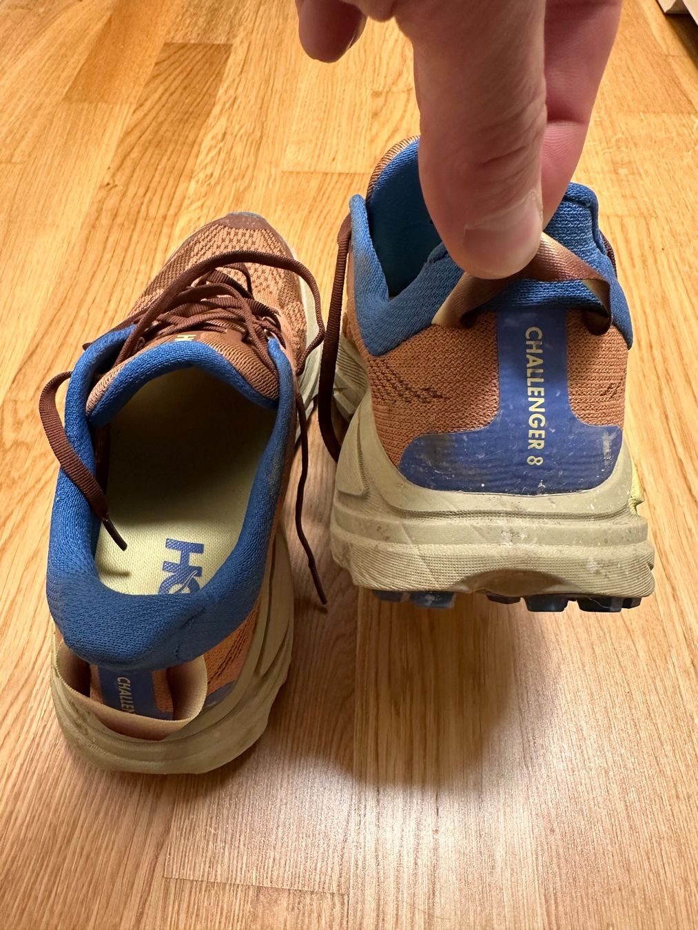 Hoka One One Herrenschuhe: Hoka Challanger 8 Laufschuh/Trailrunschuh – Gebraucht aus Niederurnen von Smiritee 2