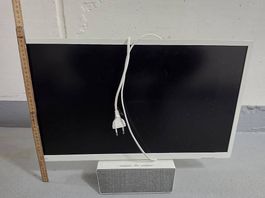 Fernseher mit sehr guter Box