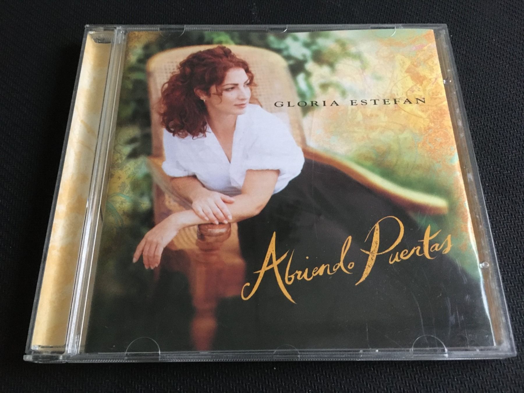 CD: Gloria Estefan - Abriendo Puertas -CD- – Usato da St.Gallen venduto da MedienJoe