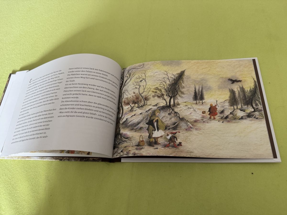 Libri: Schneewittchen und Rosenrot Kinderbuch  Märchen – Nuovo (secondo la descrizione) da Zermatt venduto da Oli4.c 4