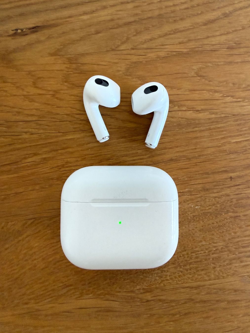 Apple Cuffie: APPLE AirPods 3 – Usato da Lausanne venduto da Nine1982 3