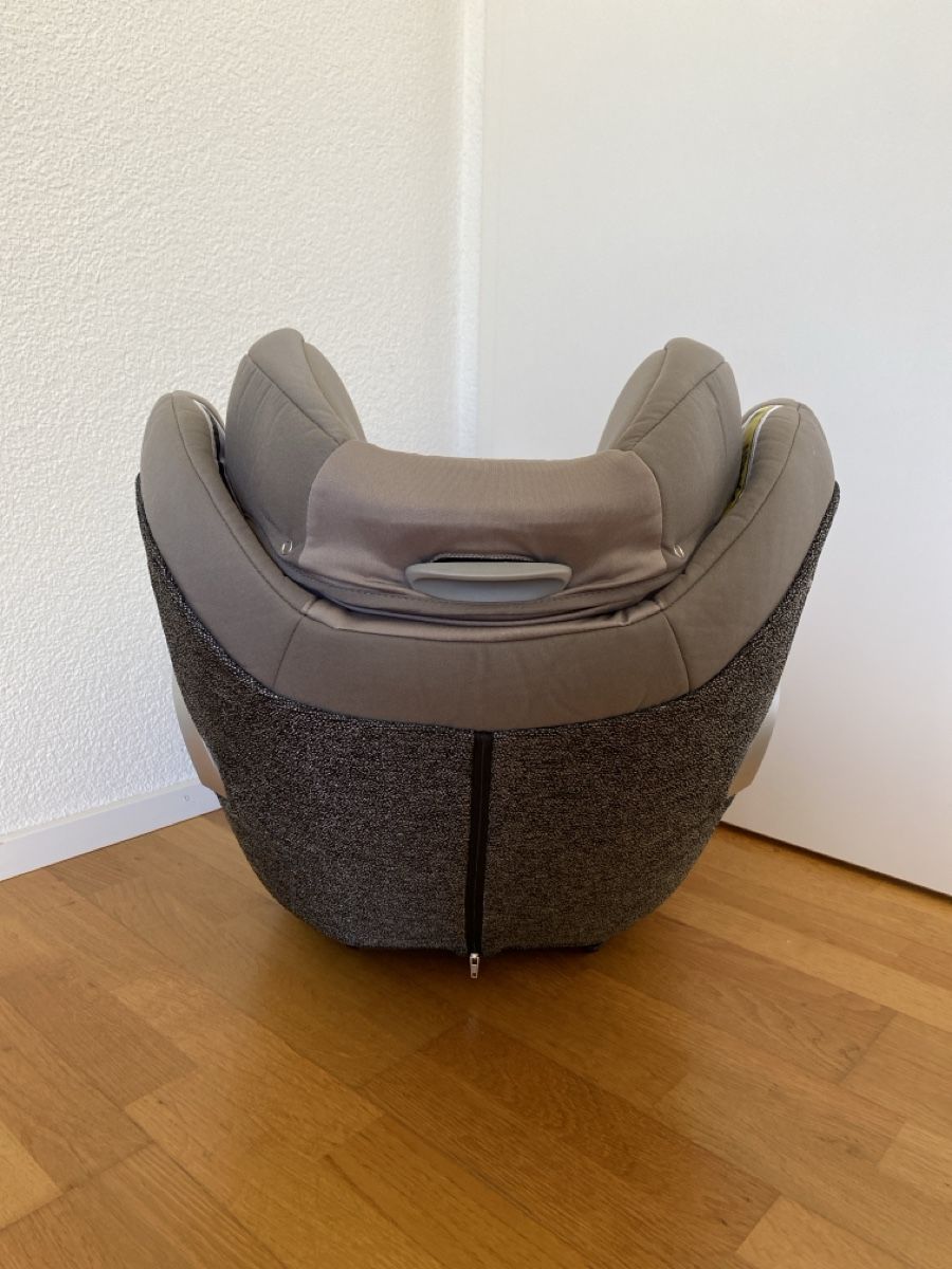 Cybex Seggiolini per auto: Cybex Kindersitz Sirona Z grau – Usato da Bern venduto da Anaprandi 2