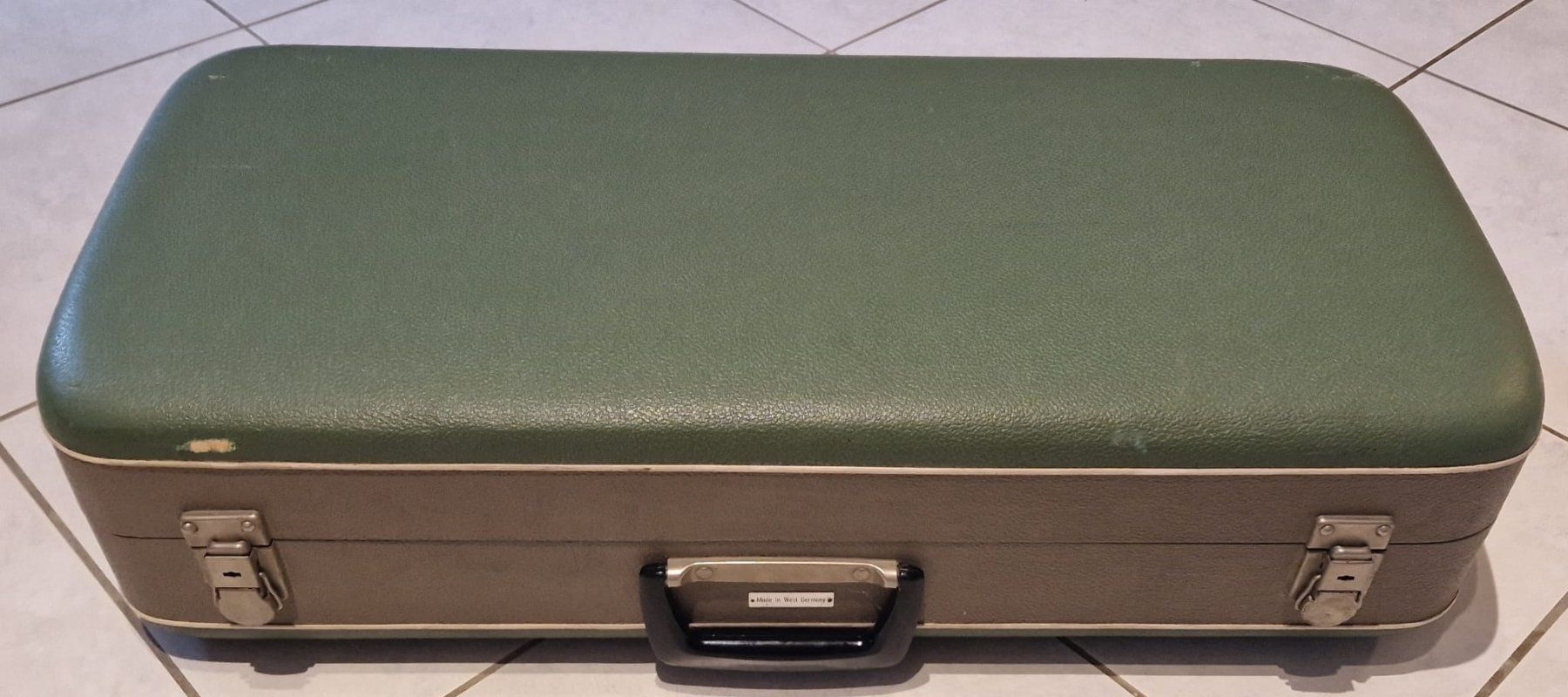 Vintage Strumenti musicali: Harmophon A.Schwander Berne, vintage de collection! – Usato da Bellevue venduto da Anaissette 3