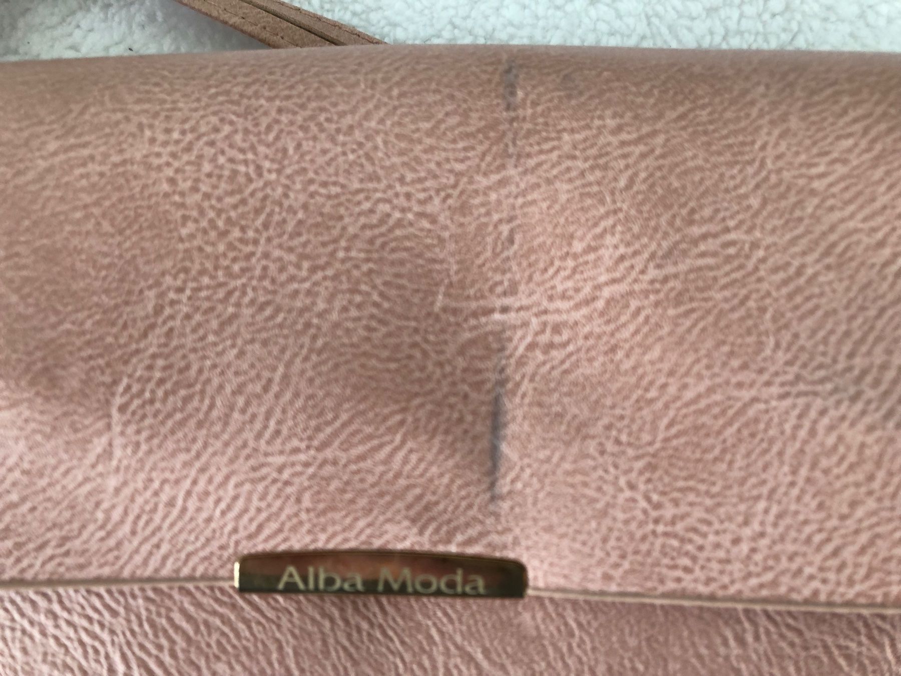 Taschen für Damen: Tasche – Neu (gemäss Beschreibung) aus Arlesheim von leyRum4.5 5