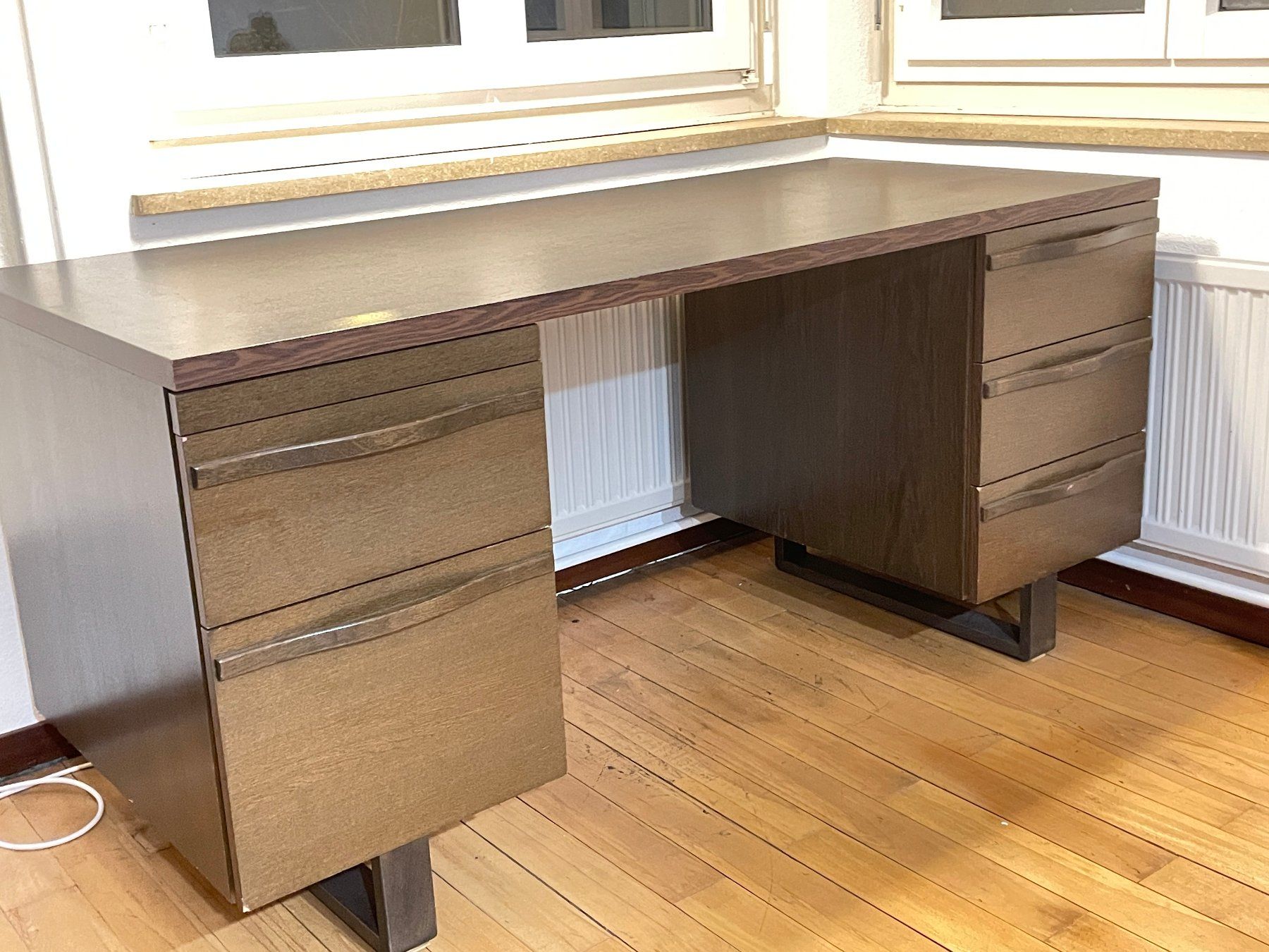 Scrivanie: Schreibtisch 70x160 – Usato da Luzern venduto da gallner 2