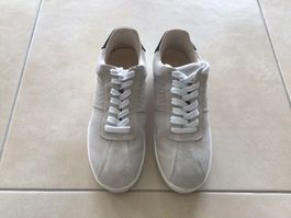 Selected femme Sneaker Gr. 38 Wildleder beige/schwarz