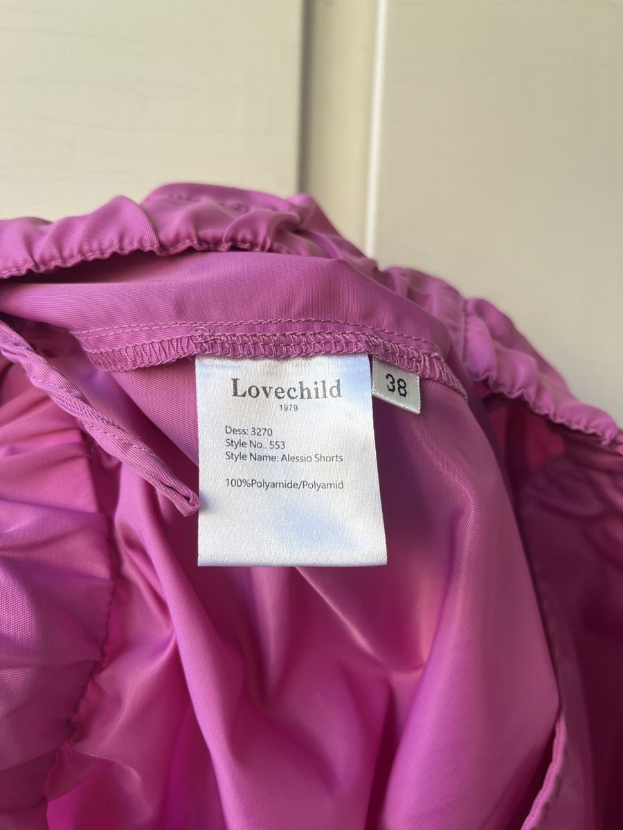 Pantaloni: Lovechild Alessio Shorts Gr.M – Usato da Basel venduto da arminafera 3