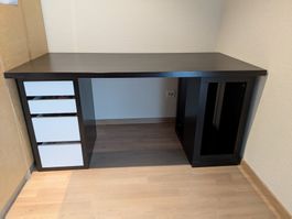 Bürotisch
