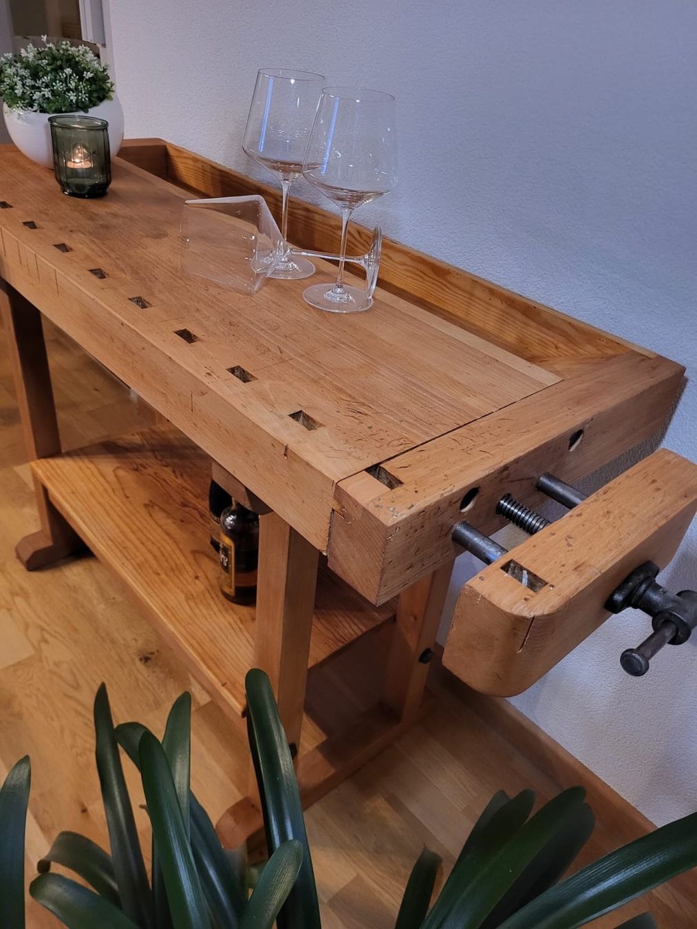 Établis: Hobelbank Werkbank Sideboard – D'occasion à St Gallen par keller020 1