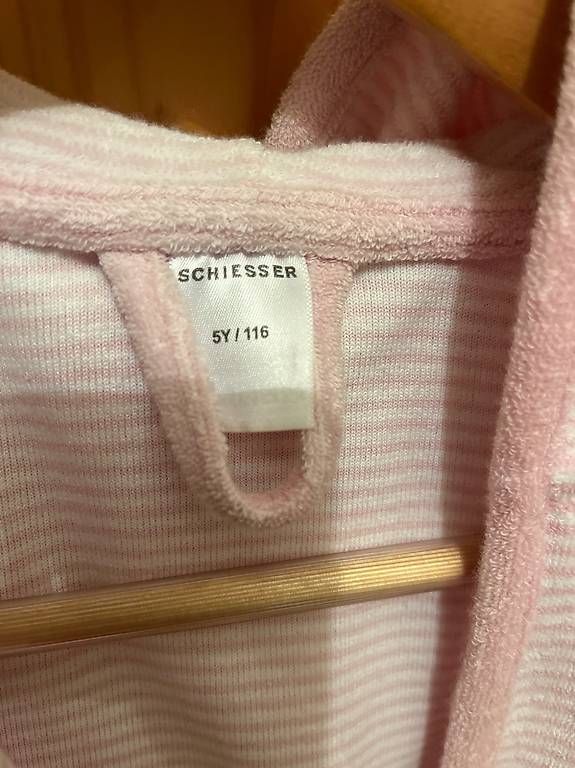 Bademäntel: Morgen Mantel Kinder Schiesser Gr. 116 – Gebraucht aus Thalwil von chm_6wdg 1
