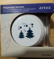 Artoz Fliegender Stanzer, Motiv Weihnachtsbäume  Fabrikneu!