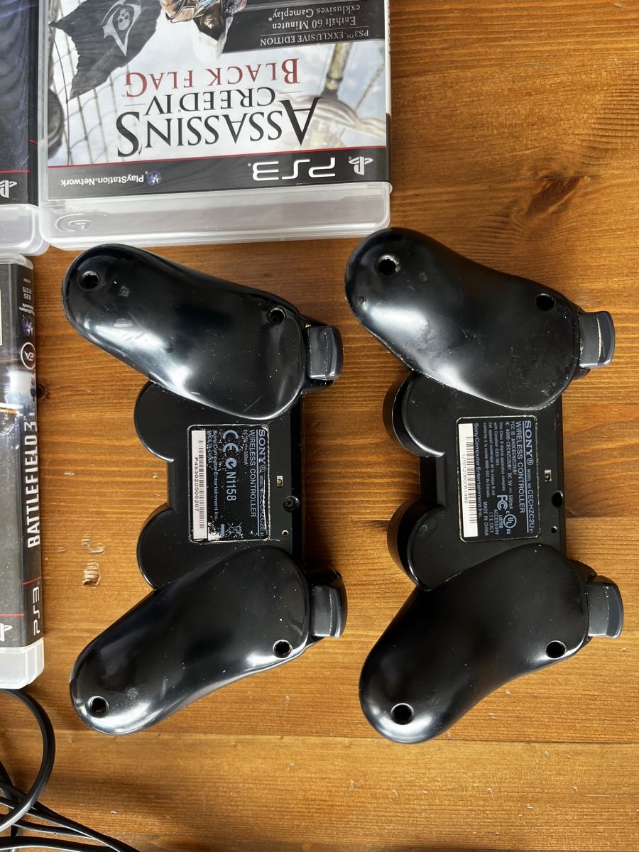 Sony Konsolen: PS3 inklusive Spielen – Gebraucht aus Zürich von maa_ttw2 7
