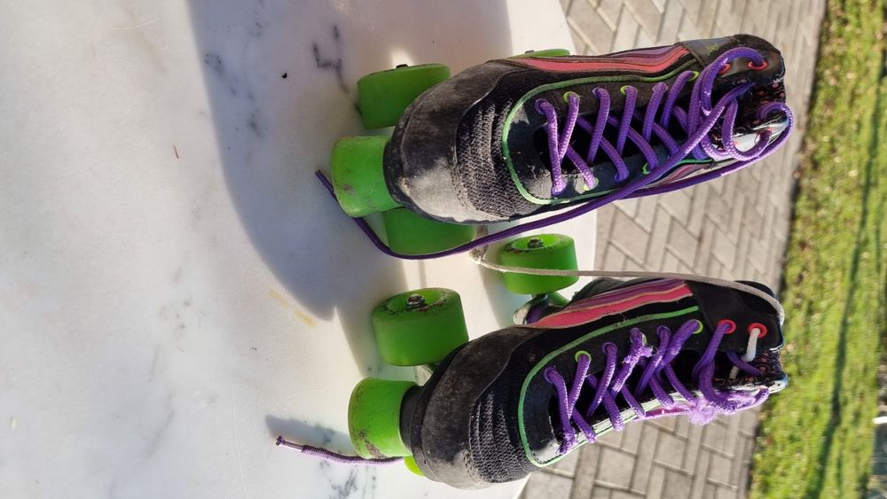 rollschuhe gr 33