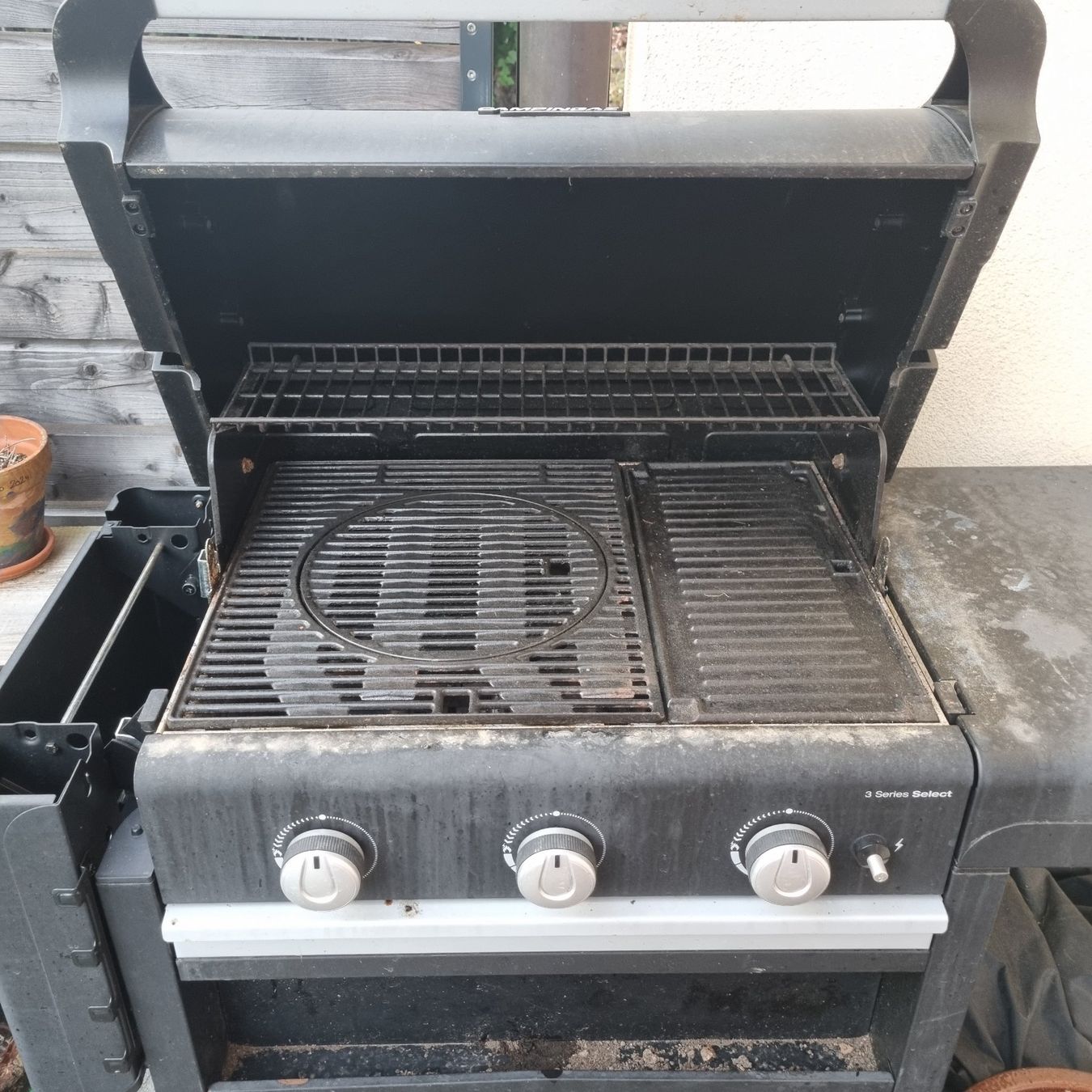 Campingaz Grills: Campingaz Gasgrill – Gebraucht aus Gelterkinden von SaNdRoK187