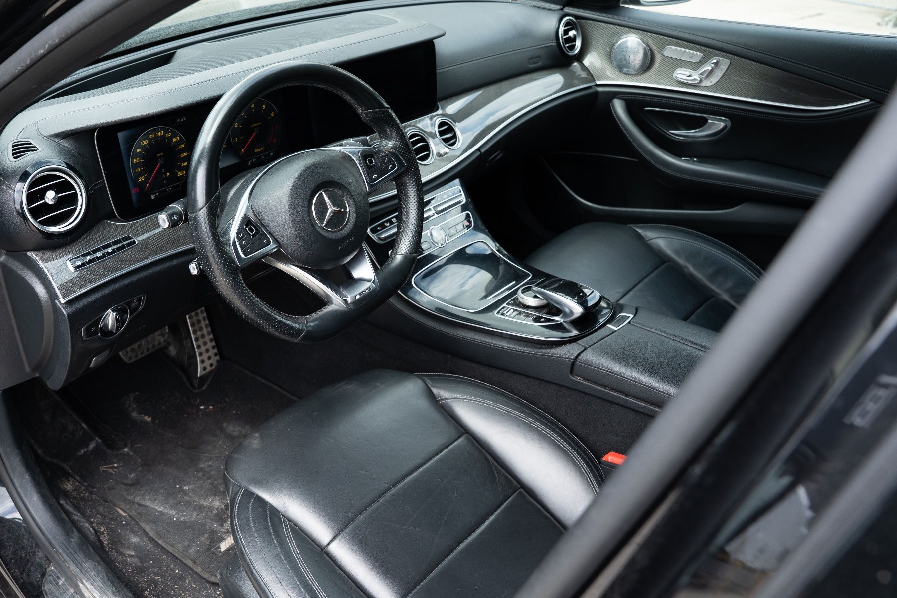 Mercedes-Benz Automobili: Mercedes Benz e400 – Difettoso da Affeltrangen venduto da AutoZentrumAG 3