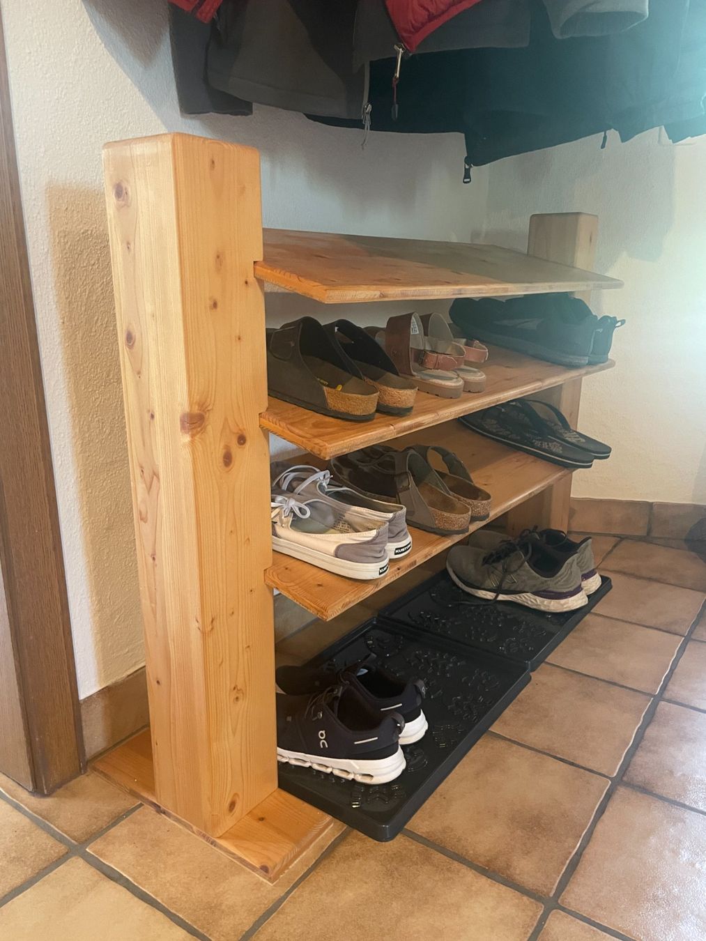 Regale: Schuhregal – Gebraucht aus Schmerikon von die_8b8m 2