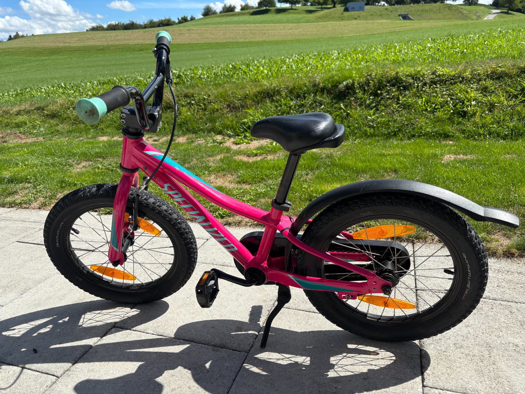 Specialized Vélos: Kinderfahrrad Specialized 16" – D'occasion à Flawil par mss_7fxm 1