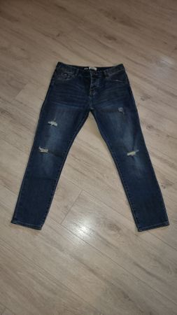 tolle jeanshose Superdry wenig getragen