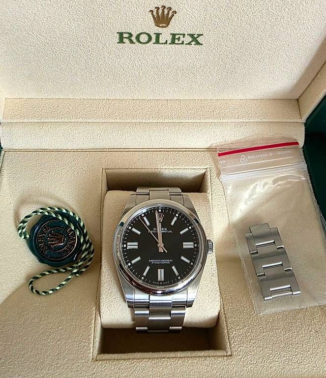 Rolex Orologi: Rolex Oyster Perpetual 41 Bucherer Full Set 2022 – Usato da Seengen venduto da karabatic33 1