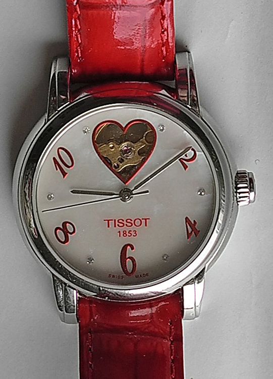 Tissot Lady Heart Automatic Montre femme T050207 little used