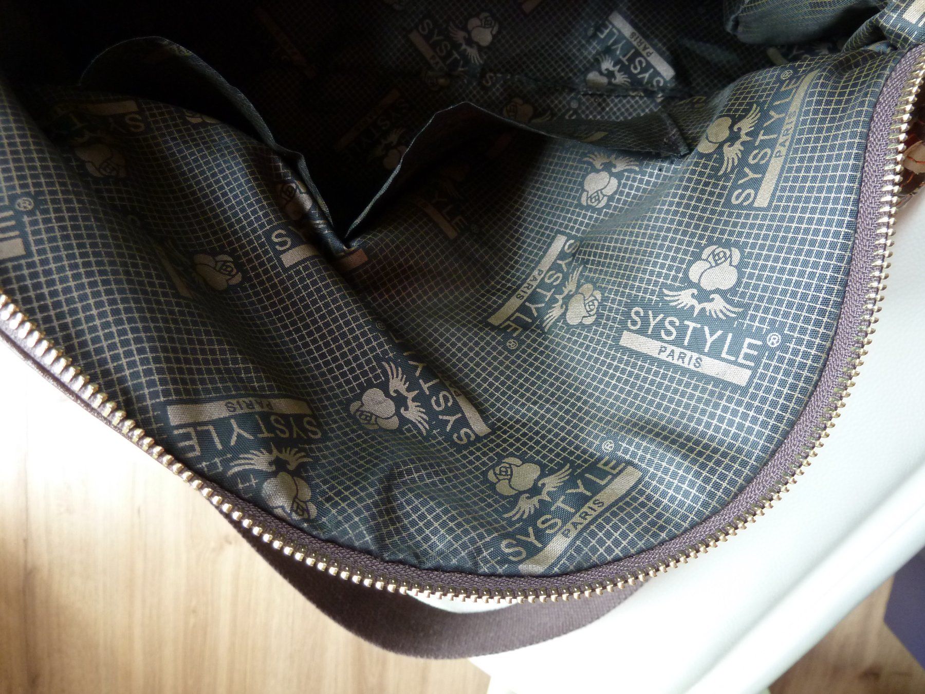 Borse da donna: Leder Tasche SYSTYLE  echt Copiright Bunt – Usato da Meiringen venduto da Lifestyle55 4
