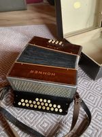 Akkordeon Hohner Erika gebraucht mit Koffer