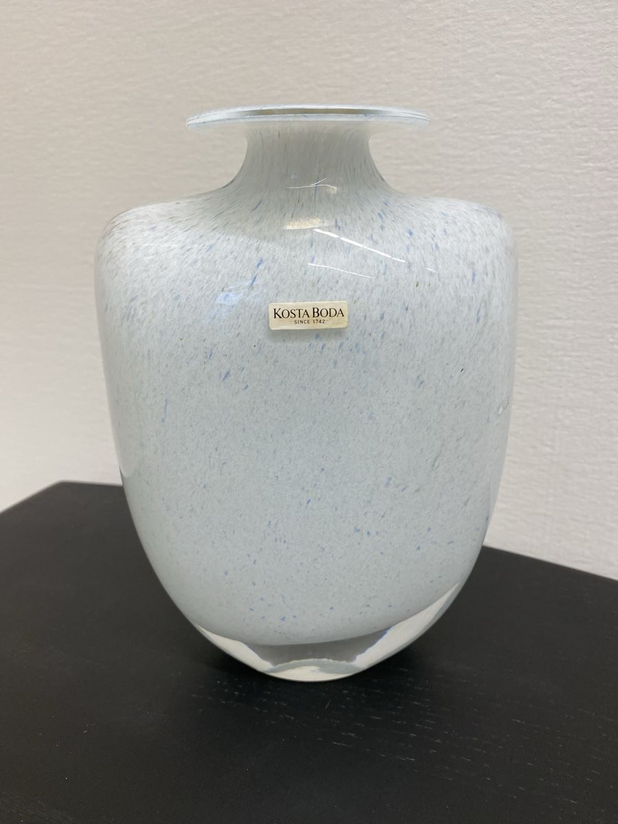 Kosta Boda Vasi & Recipienti: Kosta Boda Vase – Usato da Balzers venduto da styleee