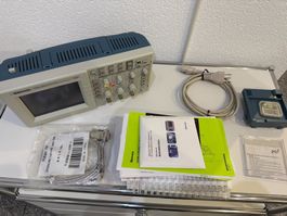 Tektronix TDS2012 Dual-Channel Digital Oscilloscope, 100MHz