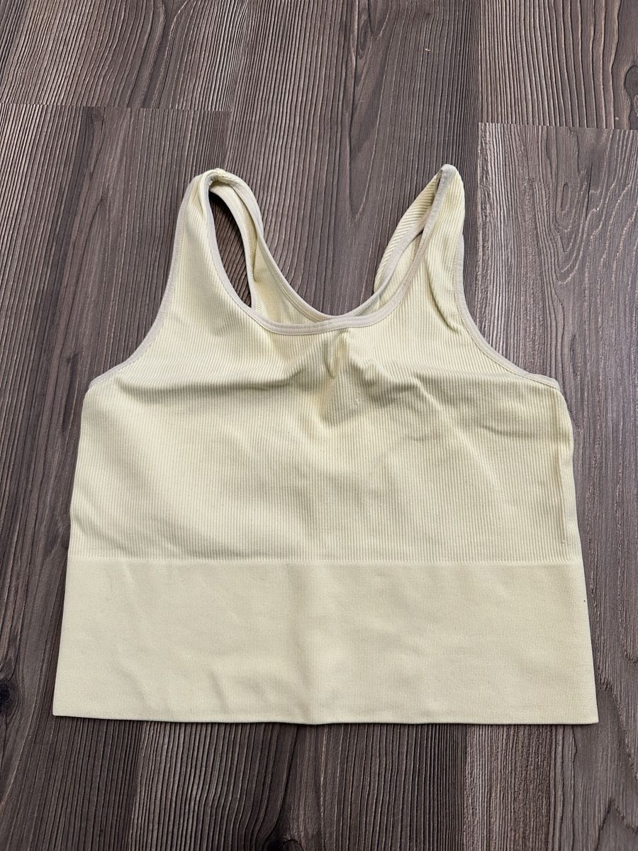 H&M Top: Sport Top gelb Gr. S  – Usato da Schaanwald venduto da ael248
