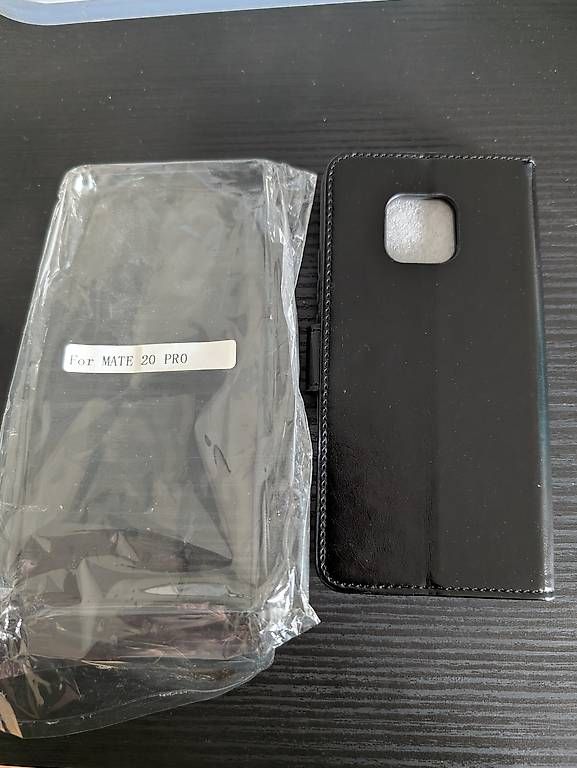 Cover & Protezioni schermo: Hülle für Huawei Mate 20 Pro – Usato da Nussbaumen AG venduto da HenryM89 1
