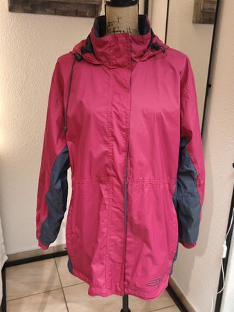 Damen Regenjacke Mountainlife pink Grösse 46