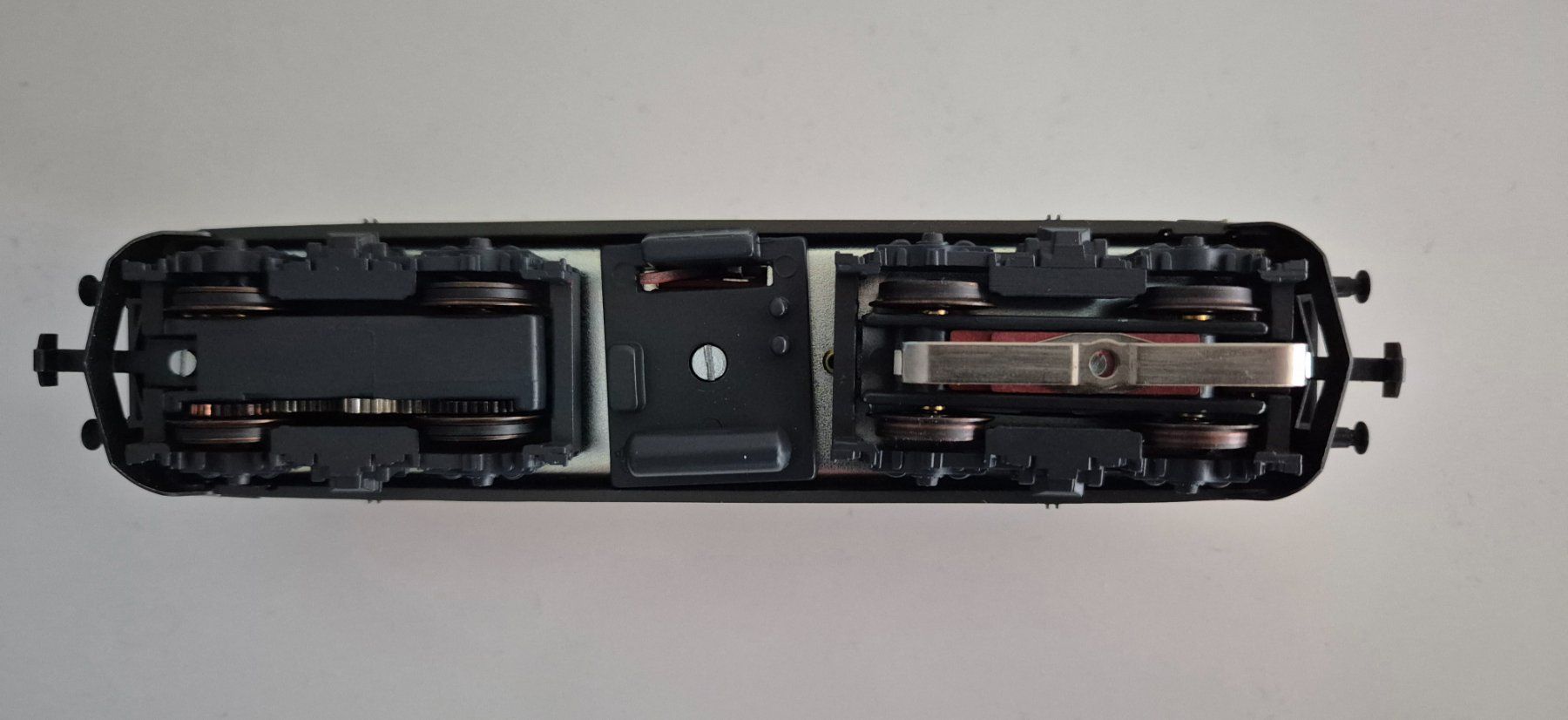 SBB/CFF/FFS Modelleisenbahnen: HAG H0 162  SBB Re 4/4 II  rot – Gebraucht aus Zug von storsi 3