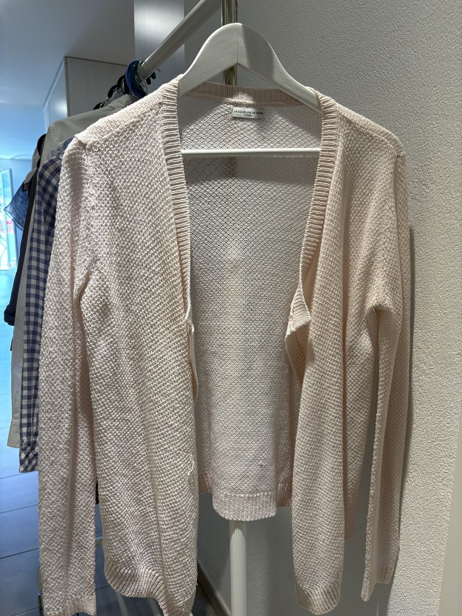Jacken: Schöner Strickcardigan, Grösse S, hellrosa – Gebraucht aus Zürich von ale_xm76