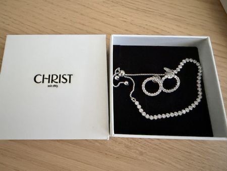 Ohrringe und Armband in Silber | gekauft bei Christ