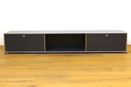 USM Haller Lowboard in Anthrazit